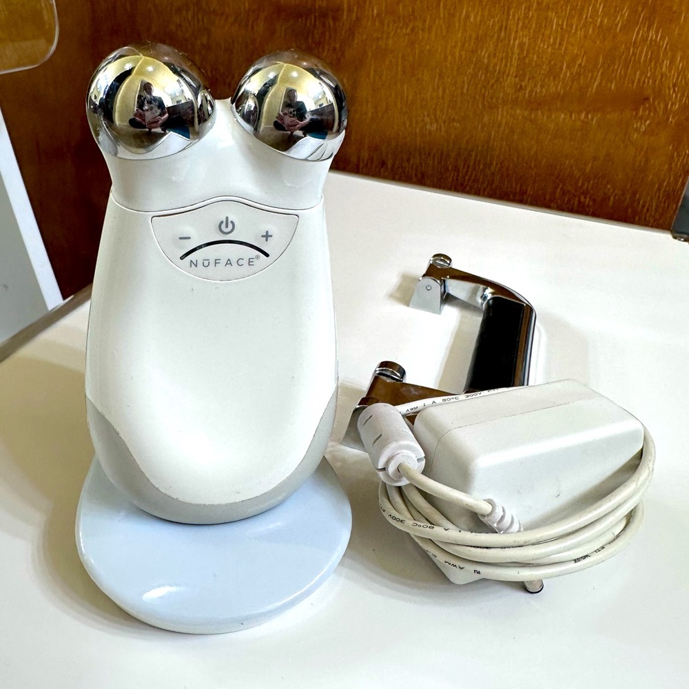NuFace Trinity Facial Toning Device used microcurrent